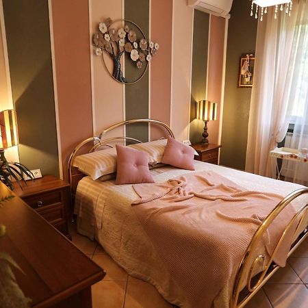 Casetta Super Pratica Con Parcheggio Privato Lerici Esterno foto
